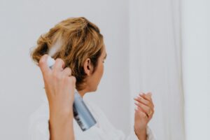 Read more about the article The 5 Best Dry Shampoos That Stop Me From Washing My Hair Every Other Day